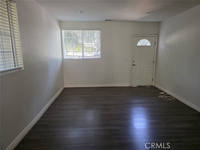 Foto del edificio - 13139 Hubbard St