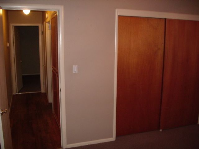 Building Photo - 110 Maxwell Ave