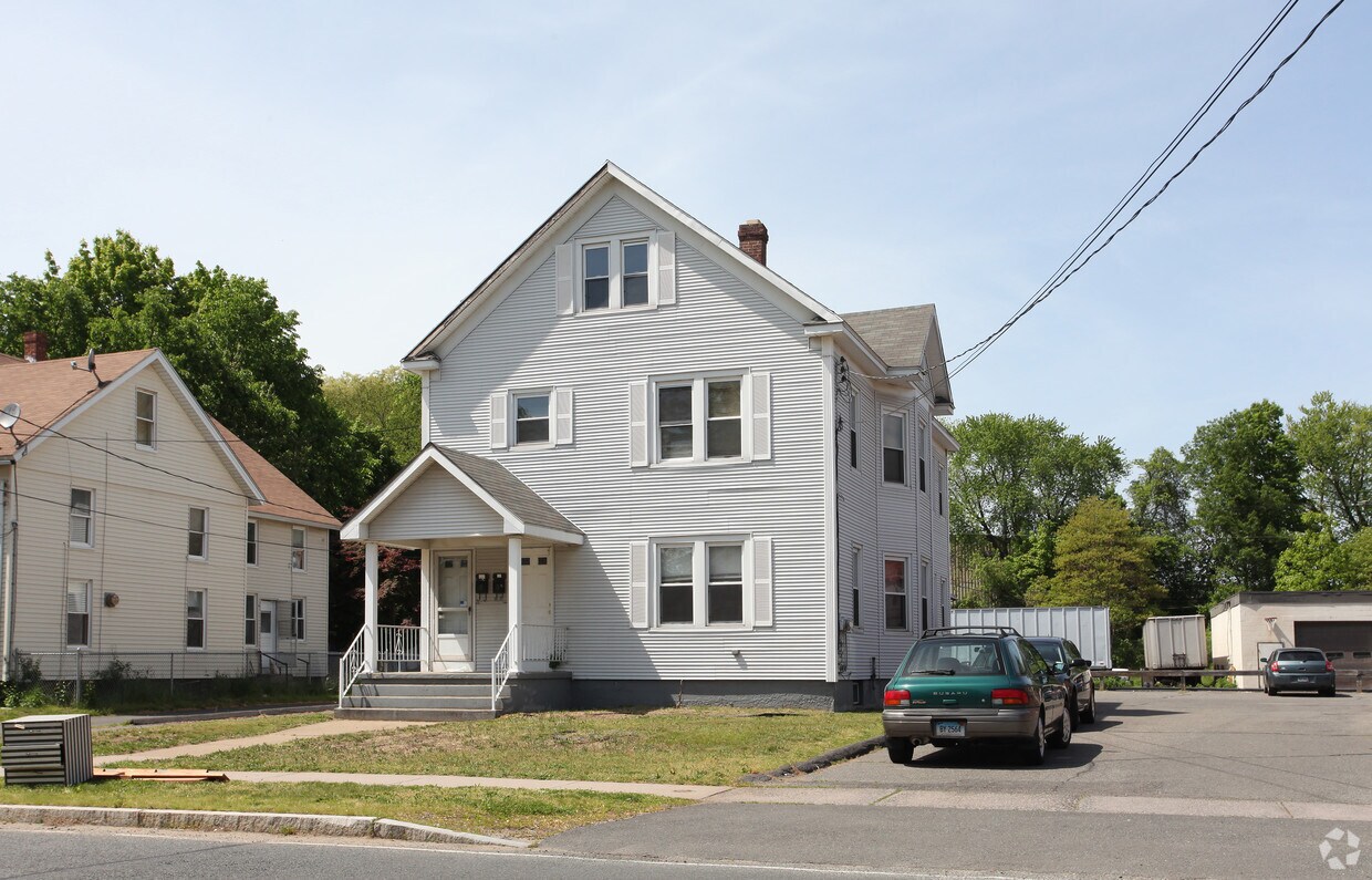 Foto del edificio - 528-530 Tolland St