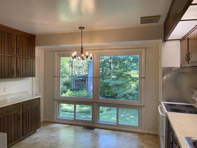 Building Photo - 4305 Andes Dr