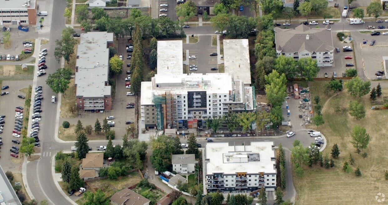 The Willow Apartments 1100911015 109A Av NW Edmonton, AB