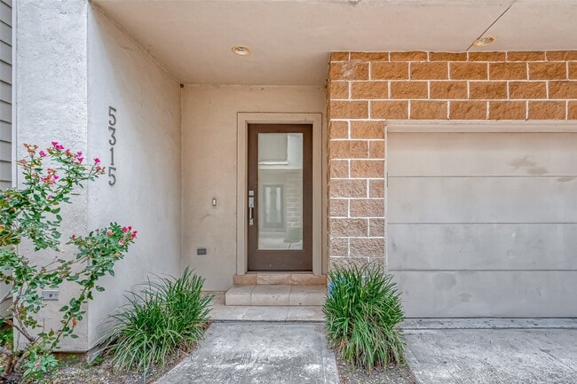 Foto del edificio - 5315 Lillian St