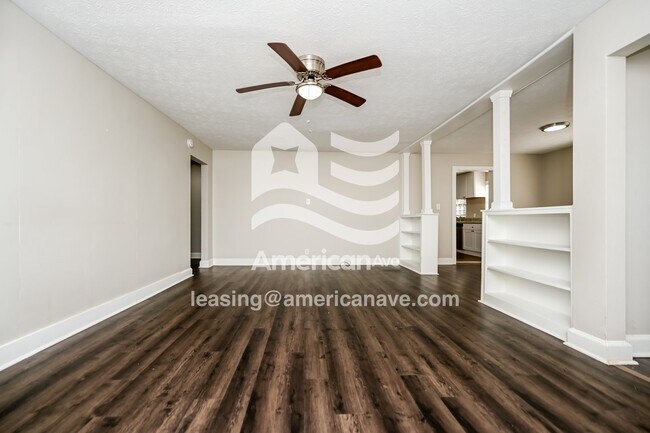 Foto del edificio - 2544 Norris Rd