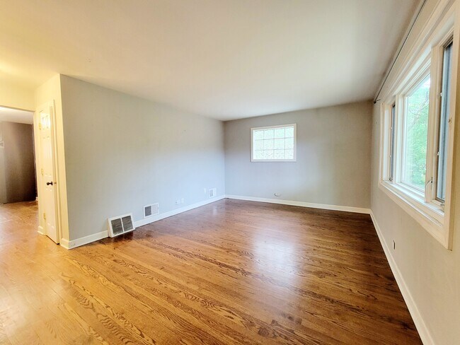 Living Room - 8029 Lake St