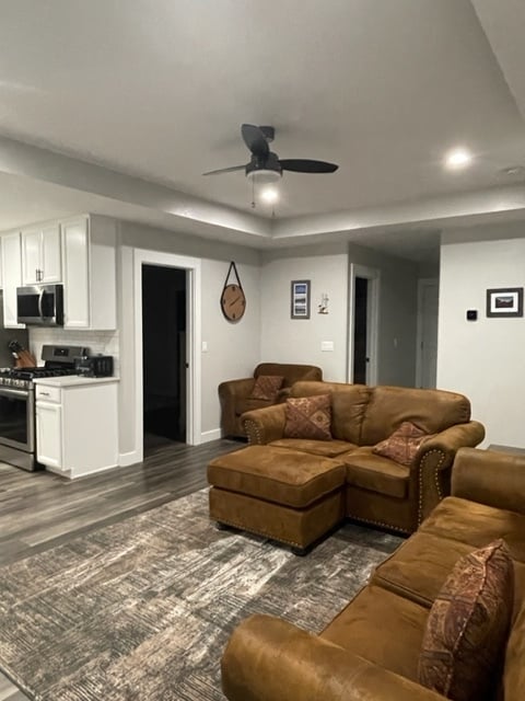 Building Photo - 6161 W Admiralty Cir