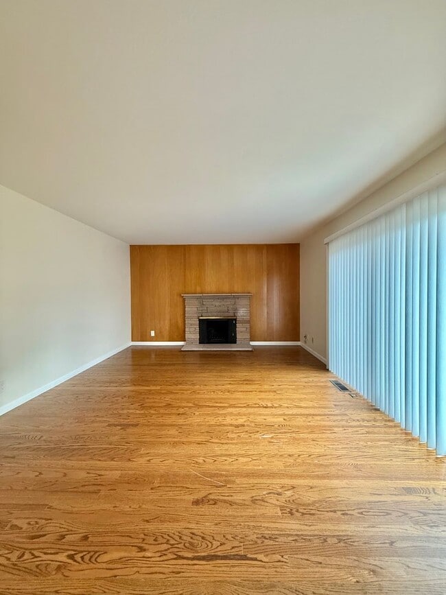 Foto del edificio - 87/89 Starr Way