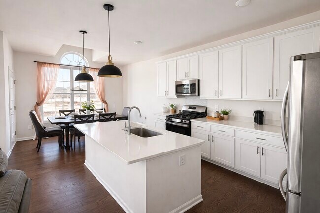 Foto del edificio - 49773 Lantern Way