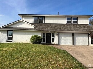 Building Photo - 2944 Portales Dr