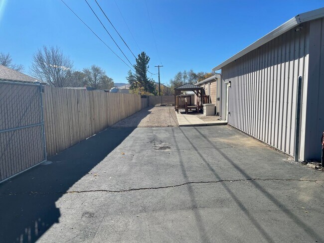 Foto del edificio - Beautifully updated Mobile Home in Carson ...