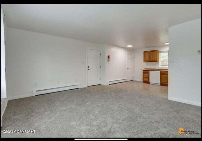 Building Photo - 814 N Bunn St