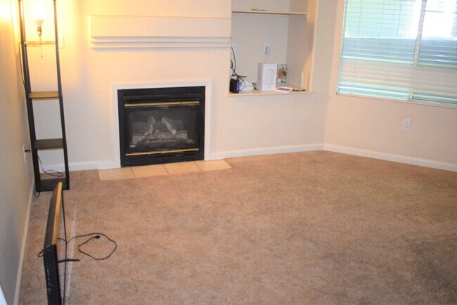 Foto del edificio - Resident Benefit Package Property