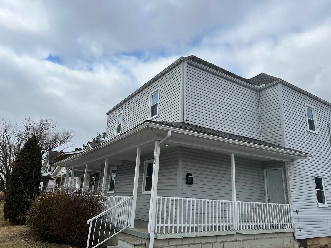 346 E Welch Ave Unit 1, Columbus, OH 43207 Apartments in Columbus, OH