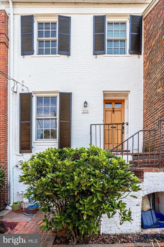 Foto principal - 708 S Royal St