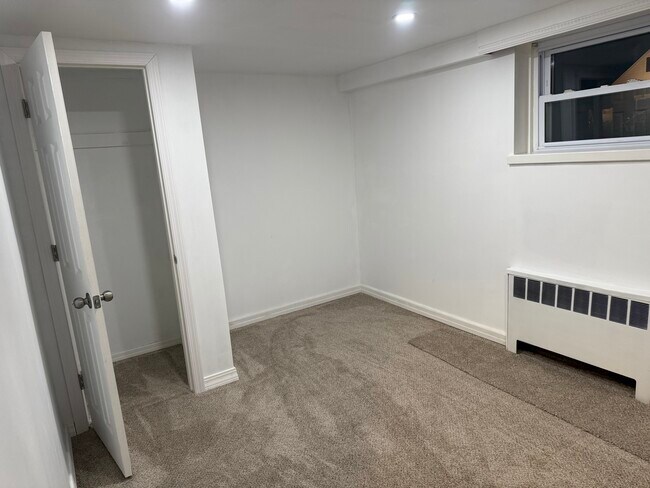 Building Photo - 51 Davison Ave