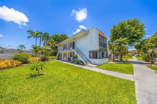 Photo - 8701 SW 141st St Apartment