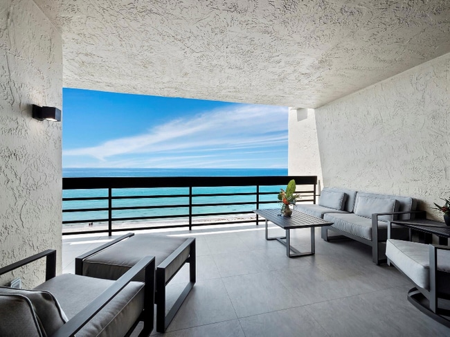 Building Photo - 1055 Gulf of Mexico Dr