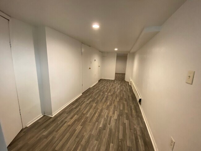 Foto del edificio - 811 St James St