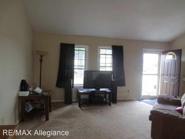 Building Photo - 2 br, 1.5 bath House - 3509 SIERRA ARCH