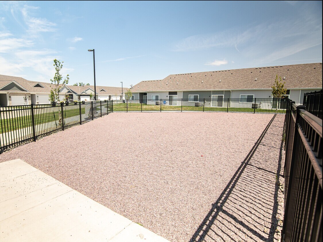 Centennial Crossing Townhomes for Rent Waukee, IA