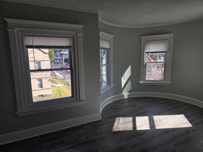 Foto del edificio - 197 Chestnut Ave