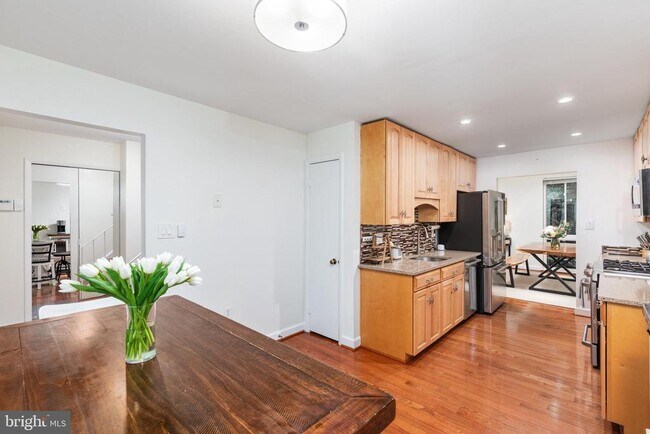 Foto del edificio - 4920 Herkimer St