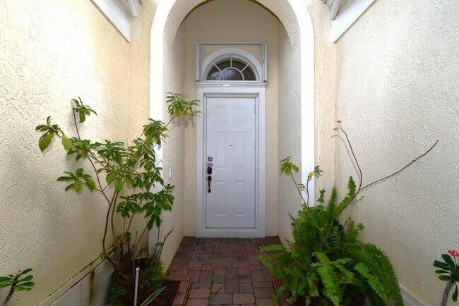 Foto del edificio - 5628 Spanish River Rd