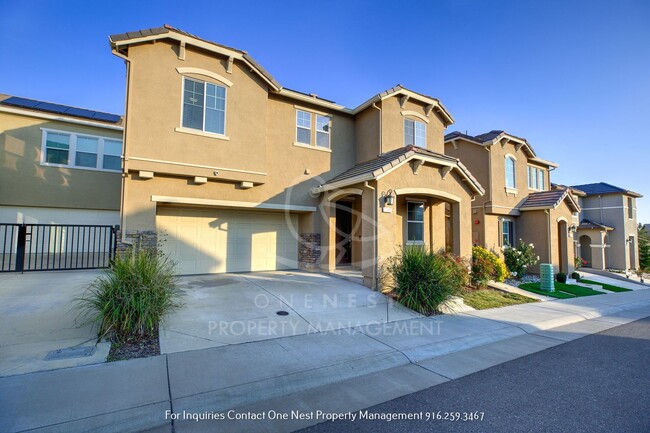 Building Photo - Large, centrally located home in Rocklin, CA