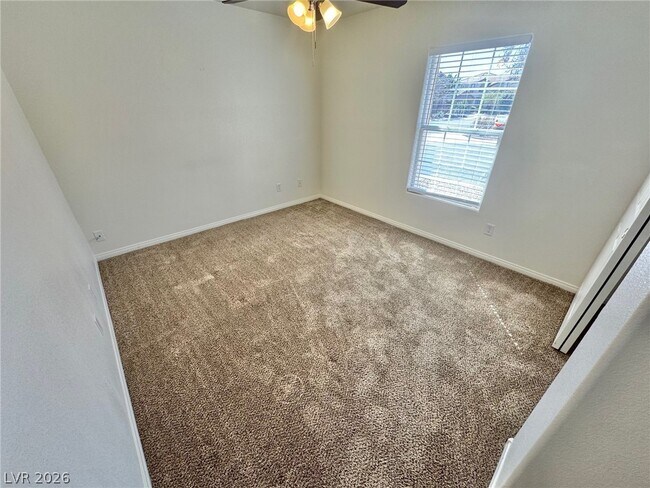 Foto del edificio - 584 Playa Linda Pl