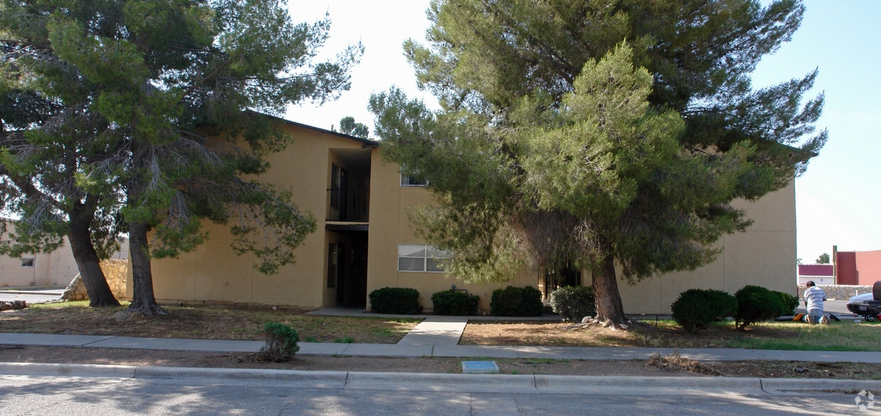 Building Photo - Limited Edition Apartments
