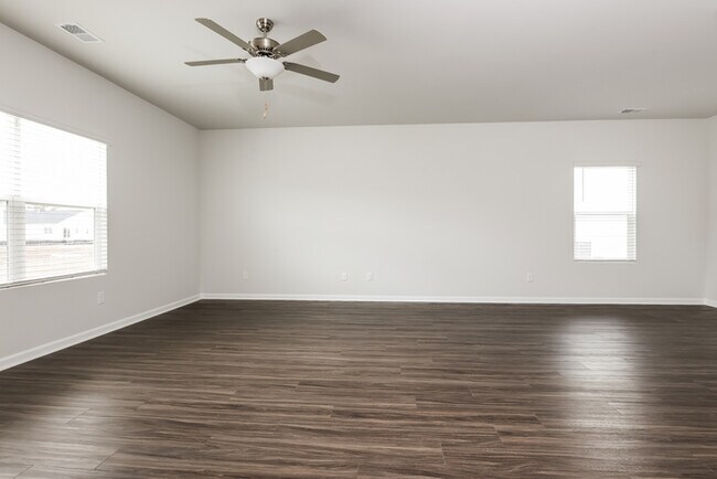 Foto del edificio - 109 Percheron Dr