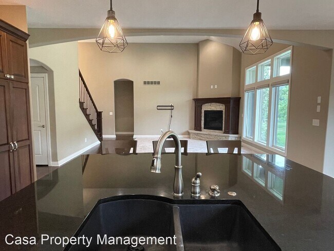Building Photo - 5 br, 4 bath House - 6709 S. Ridge Drive