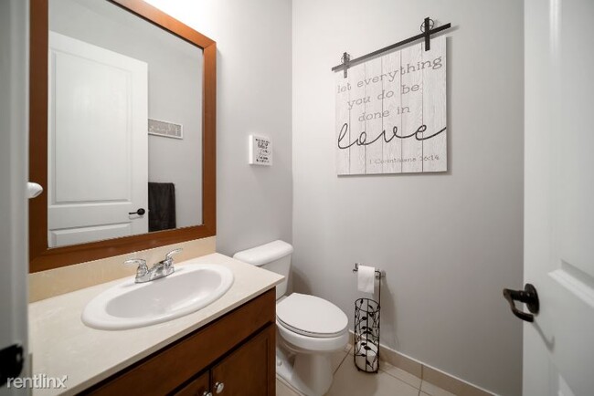 Foto del edificio - 3 br, 2.5 bath House - 3345 W 95TH TER