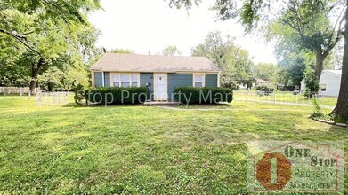 Building Photo - 12805 8th St