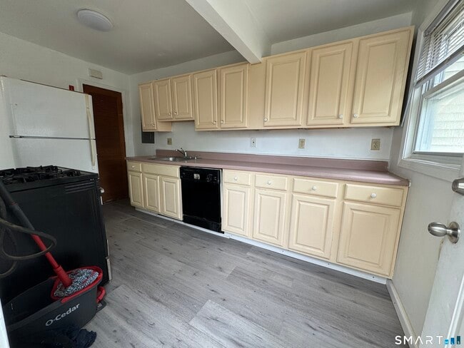 Foto del edificio - 58 Priscilla Ln