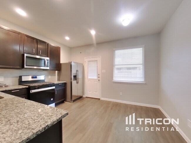 Foto del edificio - 24511 Lorenzo Glaze Trail
