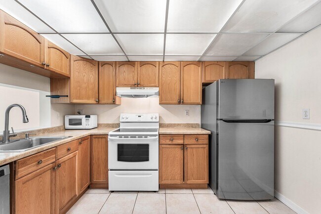 Foto del edificio - 9050 NW 28th St