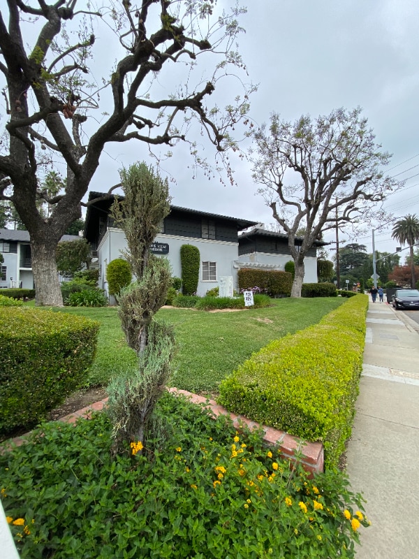 Building Photo - 1776 Grevelia St