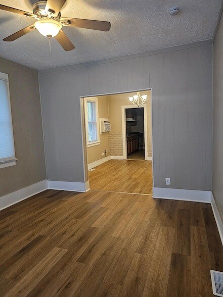 Foto del edificio - 4172 Jefferson St