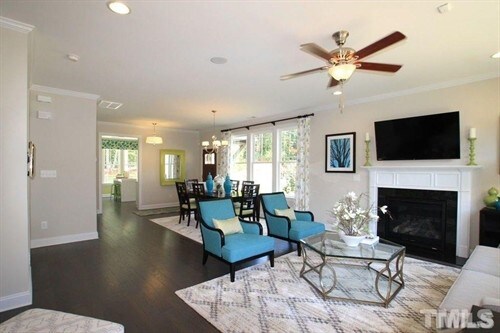 Building Photo - Townhome End,Attached - Chapel Hill, NC