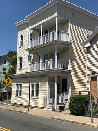 Building Photo - 185 Rindge Ave
