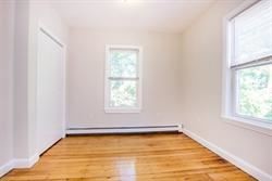 Building Photo - 3 br, 2 bath  - 7 Blackwell St