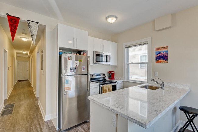 Foto del edificio - 30 Hillside St