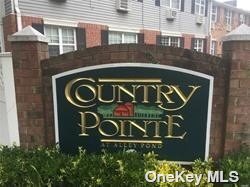 Foto del edificio - 82-09 Country Pointe Cir