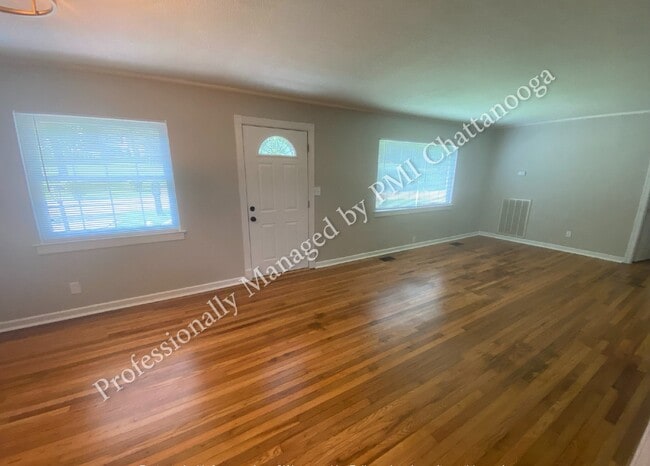 Building Photo - !!Get 1/2 OFF Your First Month!!