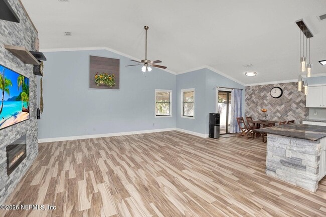 Building Photo - 406 Cranes Landing Ct