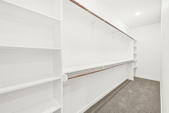 Building Photo - 9316 Waller St