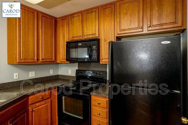 Foto del edificio - 6351 Park Creek Dr