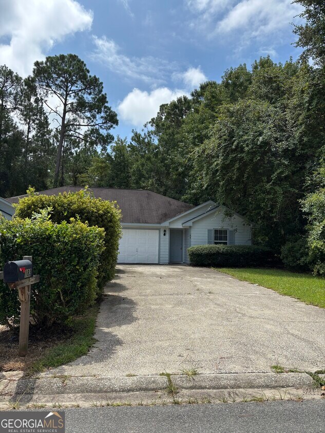 Foto principal - 183 Talbot Ct
