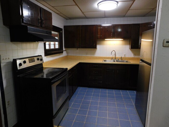 Foto del edificio - 240 Dogwood Dr