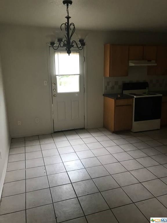Building Photo - 3005 Cantabrian Dr
